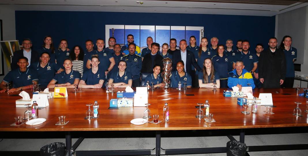 Ali Koç: Dünyanın en iyi takımlarından birine sahibiz 2